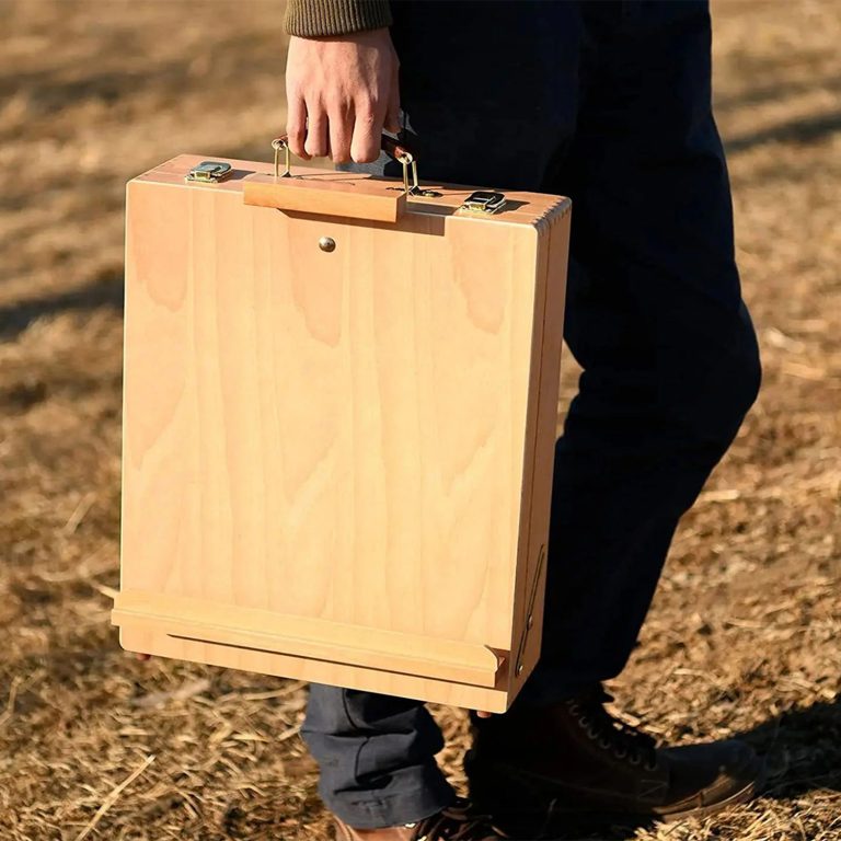 Portable Wooden tabletop easel for paintings